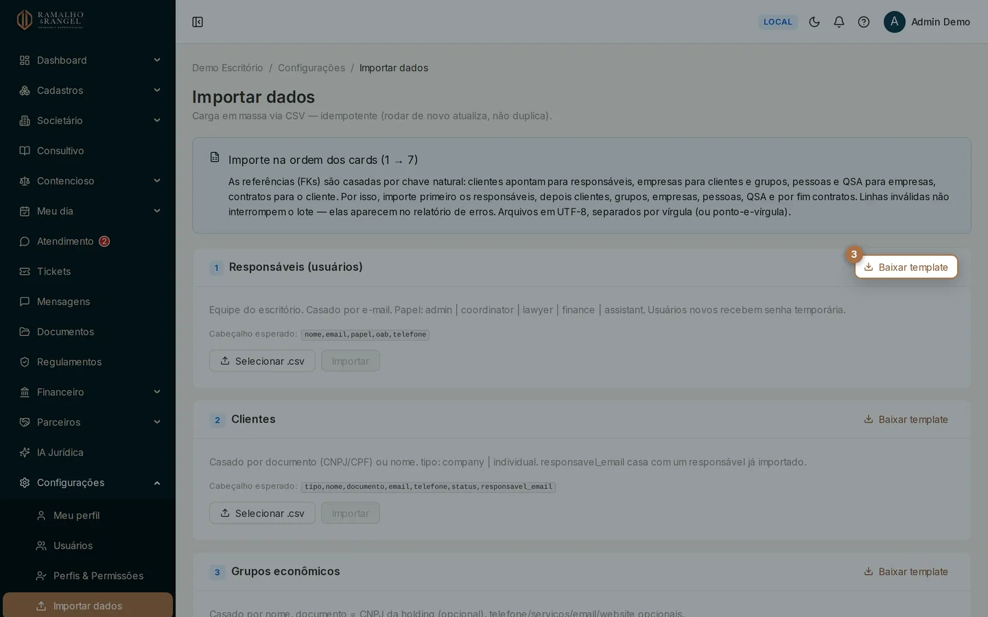 Cada cartão tem o seu modelo. Baixar template entrega o arquivo já com o cabeçalho certo — começar por ele evita metade dos erros.