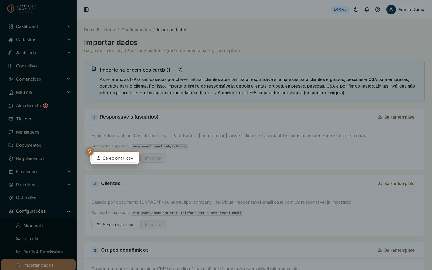 Escolha o arquivo no cartão certo e clique em Importar. O relatório com inseridos, atualizados, ignorados e erros aparece logo abaixo.