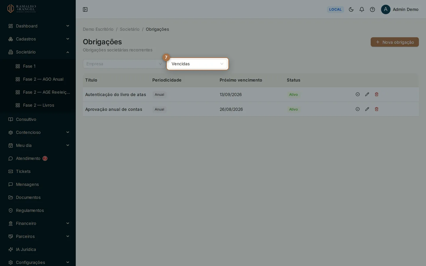 O filtro de vencimento separa o que já venceu do que vence neste mês — a lista bate com os cartões da tela inicial.