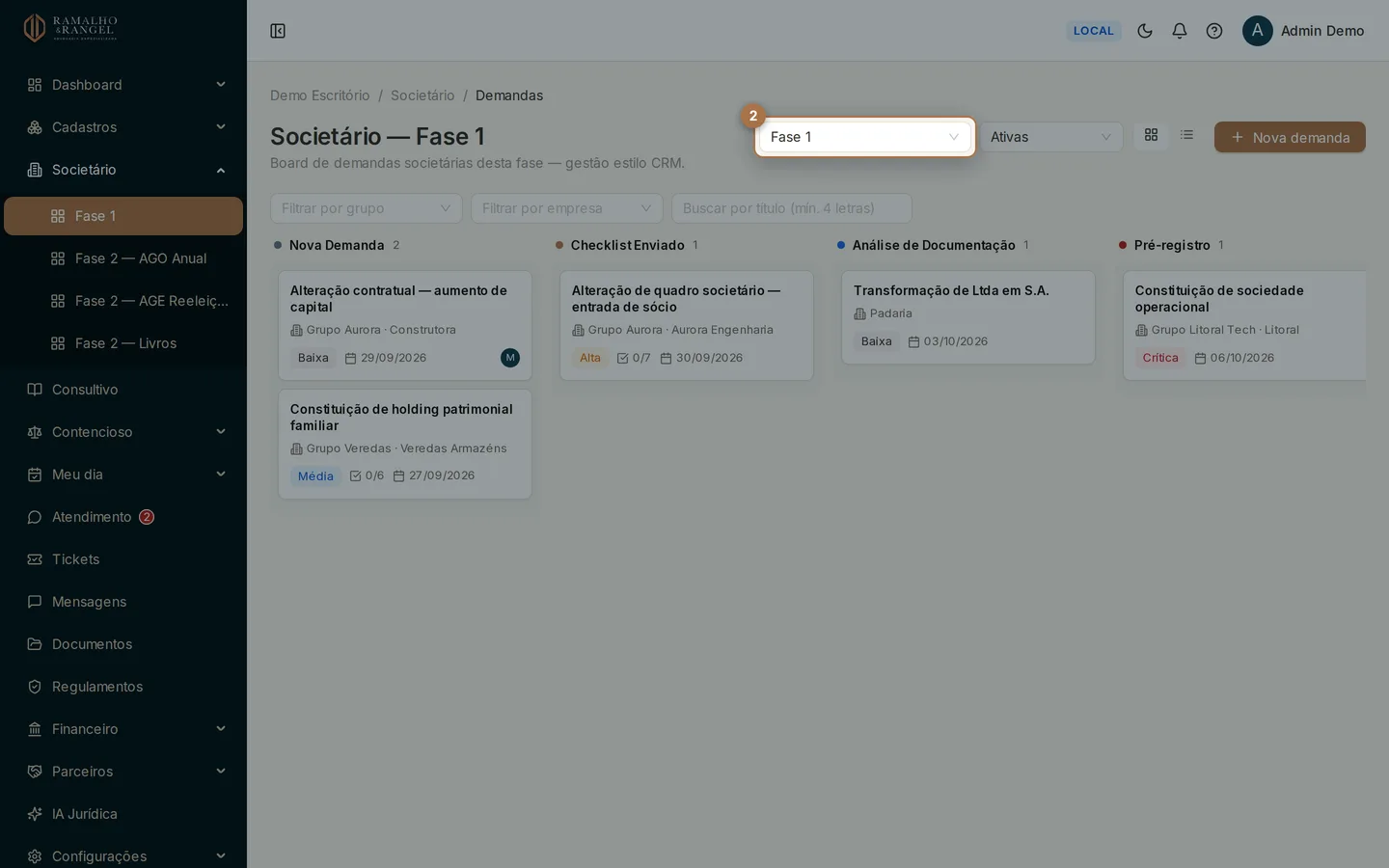 No alto da tela você escolhe em qual das quatro fases quer trabalhar.